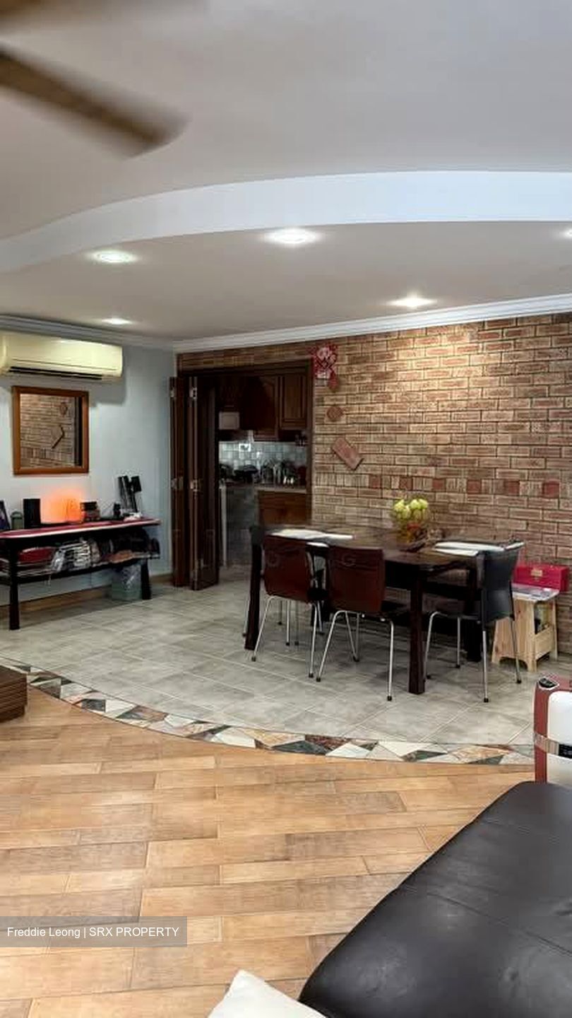 Blk 141 Rivervale Plains (Sengkang), HDB 5 Rooms #585519211